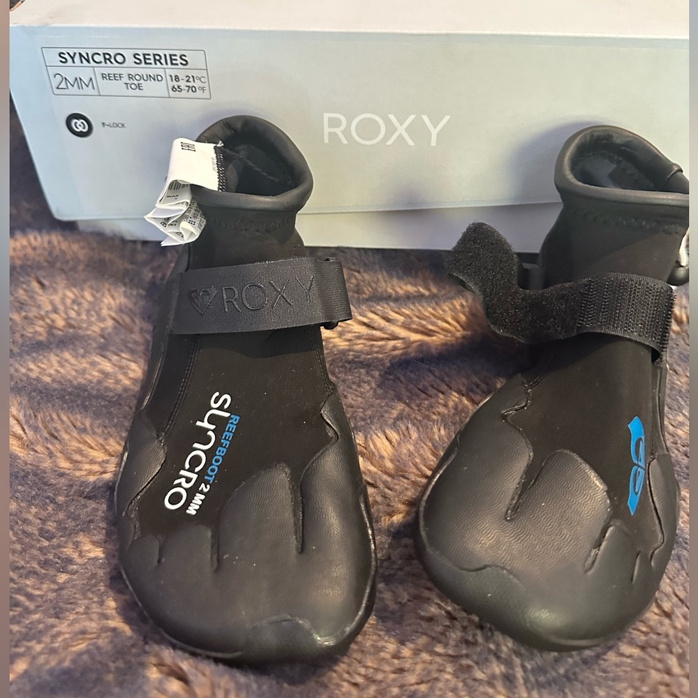 NWB Roxy 2mm Synchro series Sz 5